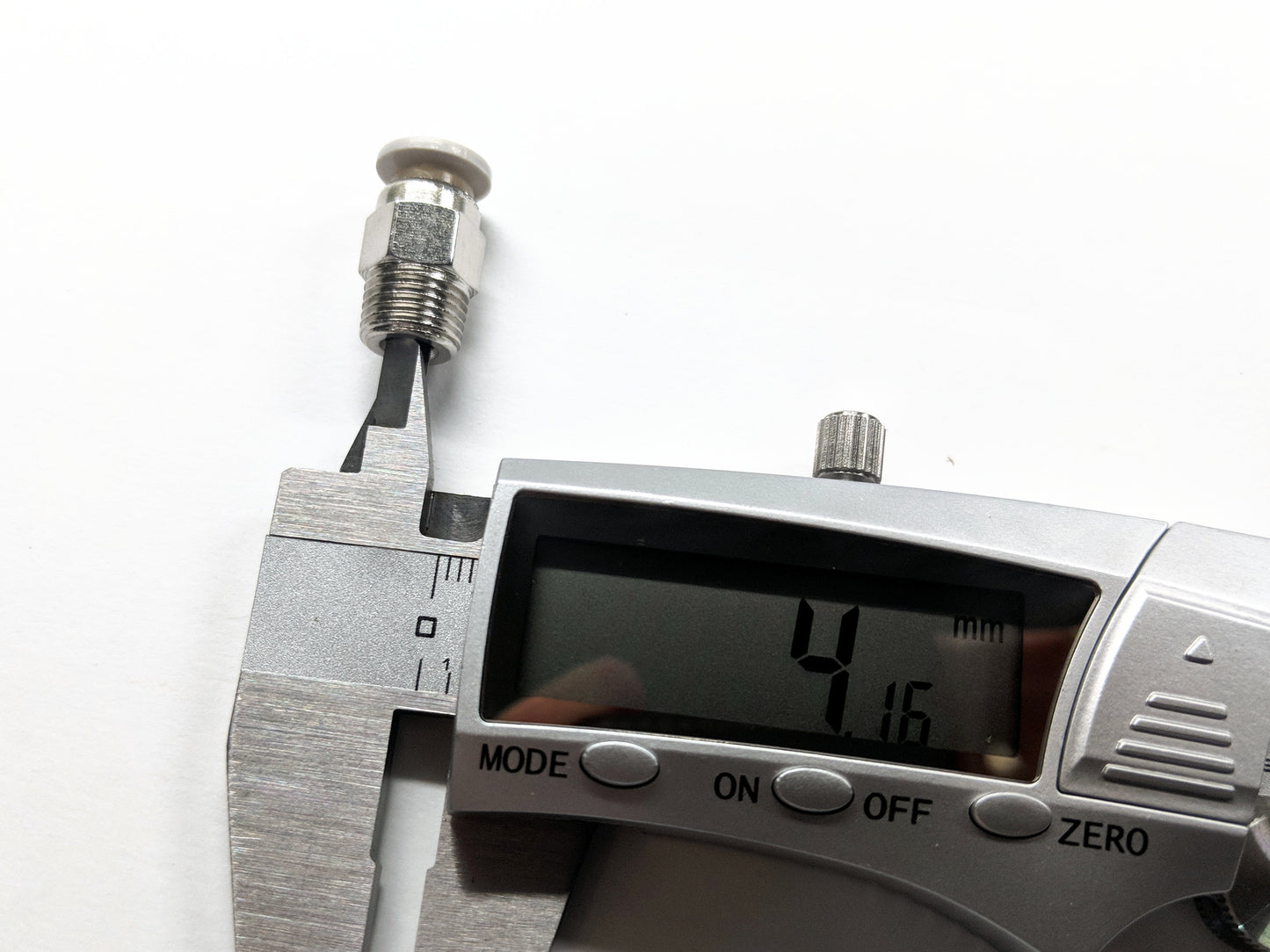 Capricorn 4 Pack PC4-01 NPT (1/8in) Straight-Thru Fittings - For 1.75mm Bowden Tubing