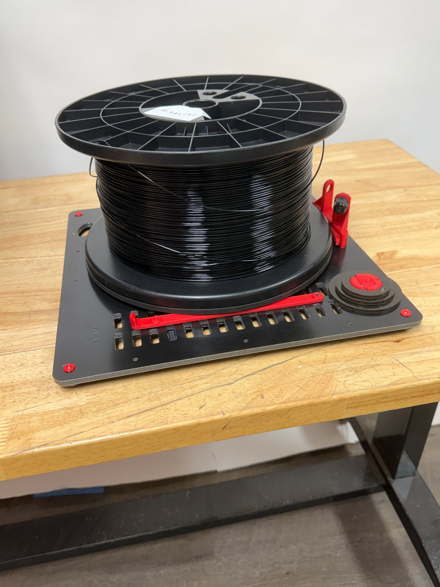 Top Hat- The More Civilized Spool Holder For Your 3D Printer. Compatible with Filament Spools 250g - 10Kg